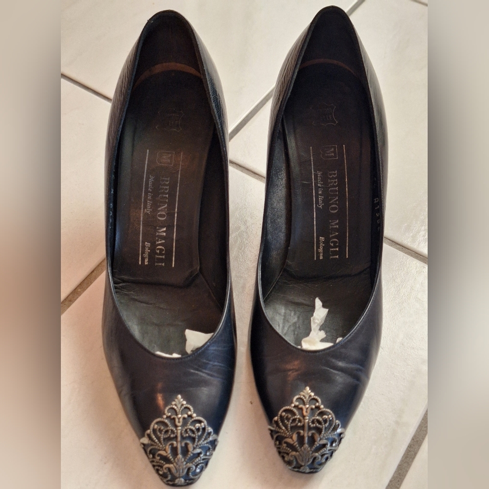 Bruno Magli Women's Black Leather Heels